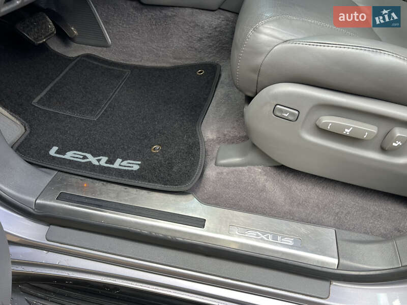 Позашляховик / Кросовер Lexus LX 2008 в Києві
