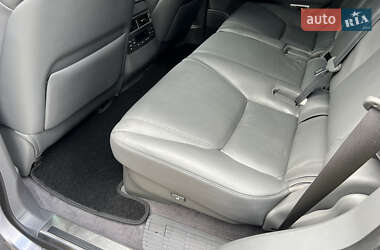Внедорожник / Кроссовер Lexus LX 2008 в 