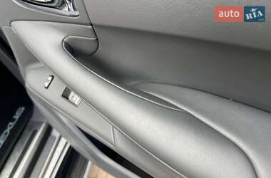 Внедорожник / Кроссовер Lexus LX 2008 в 