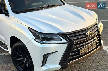 Внедорожник / Кроссовер Lexus LX 2020 в 