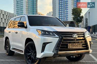 Внедорожник / Кроссовер Lexus LX 2020 в 