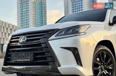 Внедорожник / Кроссовер Lexus LX 2020 в 