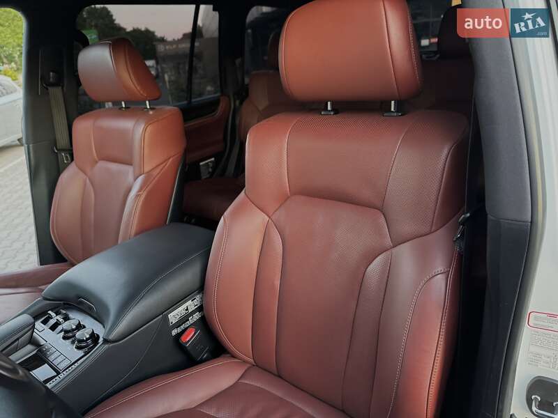 Позашляховик / Кросовер Lexus LX 2020 в Одесі