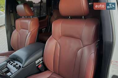 Внедорожник / Кроссовер Lexus LX 2020 в 