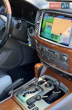 Внедорожник / Кроссовер Lexus LX 2005 в 