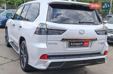 Внедорожник / Кроссовер Lexus LX 2021 в 