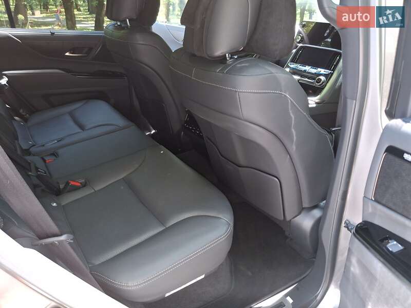 Позашляховик / Кросовер Lexus LX 2023 в Одесі