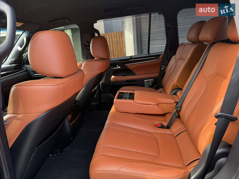 Внедорожник / Кроссовер Lexus LX 2019 в Киеве