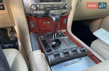 Внедорожник / Кроссовер Lexus LX 2008 в 