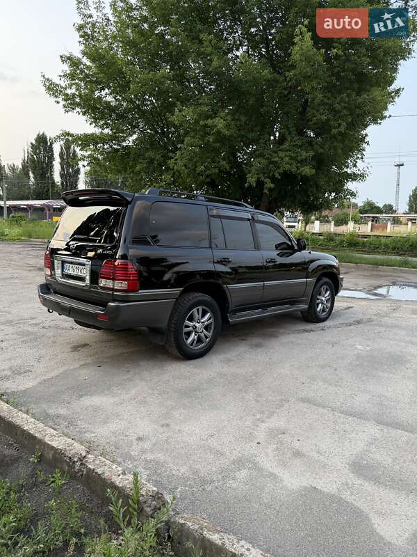 Внедорожник / Кроссовер Lexus LX 2004 в Киеве