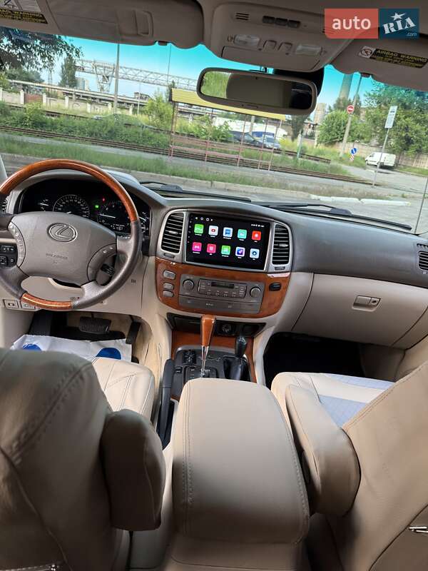 Внедорожник / Кроссовер Lexus LX 2004 в Киеве