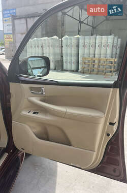 Внедорожник / Кроссовер Lexus LX 2011 в 