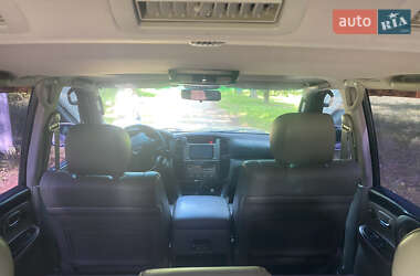 Внедорожник / Кроссовер Lexus LX 2003 в 
