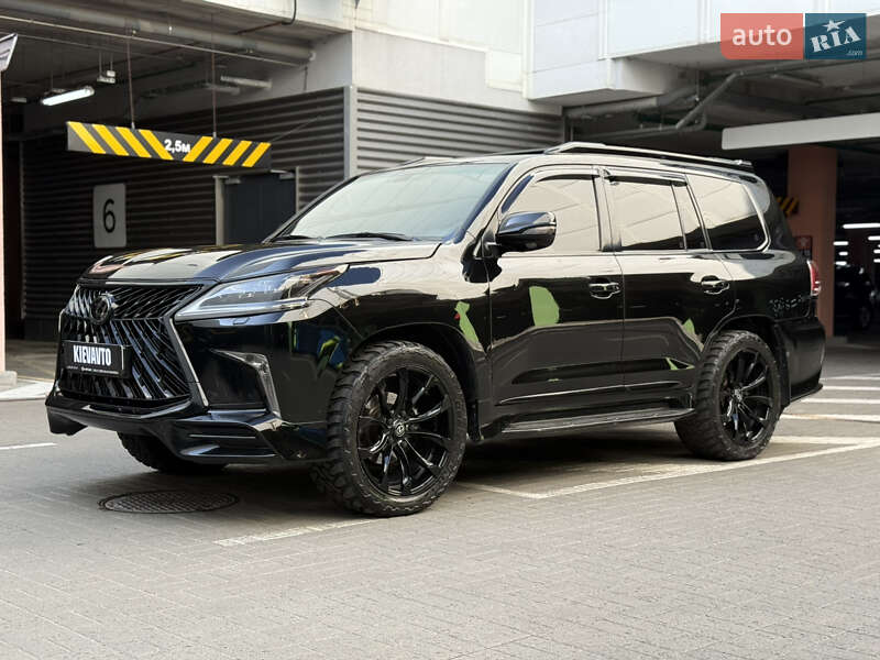 Lexus LX 2008