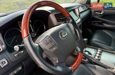 Внедорожник / Кроссовер Lexus LX 2011 в 