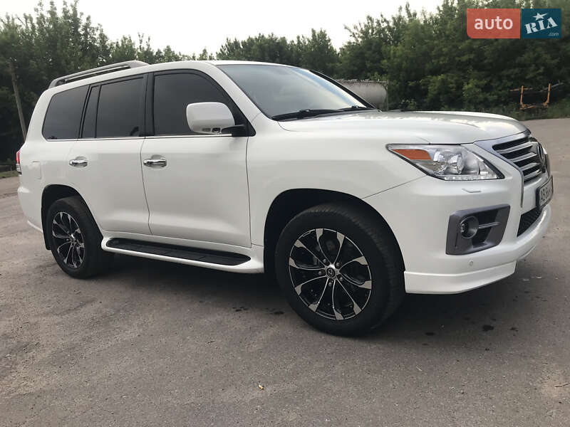 Позашляховик / Кросовер Lexus LX 2011 в Калинівці