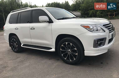 Позашляховик / Кросовер Lexus LX 2011 в 