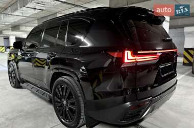 Внедорожник / Кроссовер Lexus LX 2023 в 