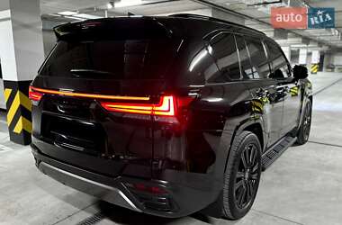 Внедорожник / Кроссовер Lexus LX 2023 в 