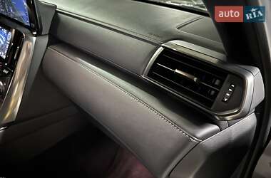 Внедорожник / Кроссовер Lexus LX 2023 в 