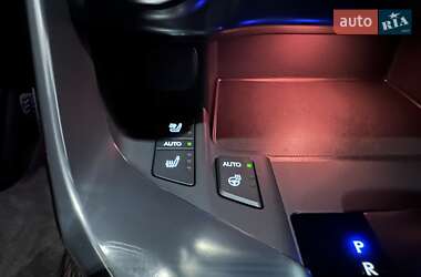 Внедорожник / Кроссовер Lexus LX 2023 в 