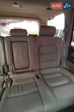 Позашляховик / Кросовер Lexus LX 2006 в 