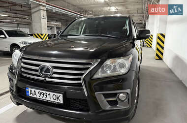 Позашляховик / Кросовер Lexus LX 2013 в Києві