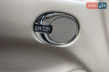 Внедорожник / Кроссовер Lexus LX 2006 в 