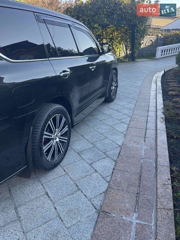 Внедорожник / Кроссовер Lexus LX 2019 в Киеве фото 5 Внедорожник / Кроссовер Lexus LX 2019 в Киеве
