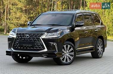 Позашляховик / Кросовер Lexus LX 2016 в 