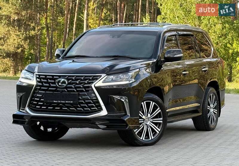 Позашляховик / Кросовер Lexus LX 2016 в Рівному