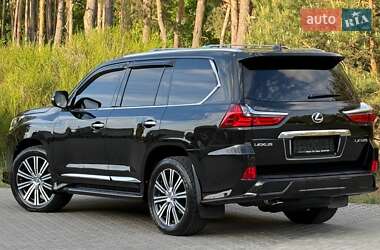 Позашляховик / Кросовер Lexus LX 2016 в 
