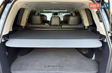 Позашляховик / Кросовер Lexus LX 2016 в 