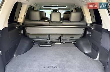 Позашляховик / Кросовер Lexus LX 2016 в 