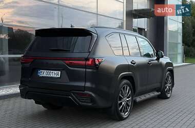 Внедорожник / Кроссовер Lexus LX 2023 в 