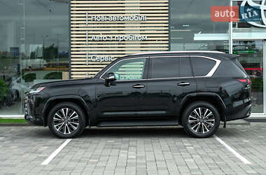 Позашляховик / Кросовер Lexus LX 2024 в 