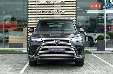 Позашляховик / Кросовер Lexus LX 2024 в 