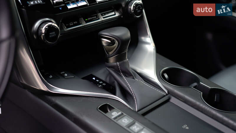 Внедорожник / Кроссовер Lexus LX 2024 в Львове