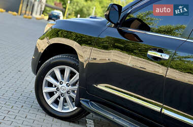 Позашляховик / Кросовер Lexus LX 2008 в 