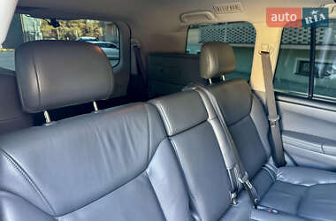 Позашляховик / Кросовер Lexus LX 2008 в 