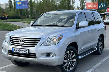 Позашляховик / Кросовер Lexus LX 2010 в 