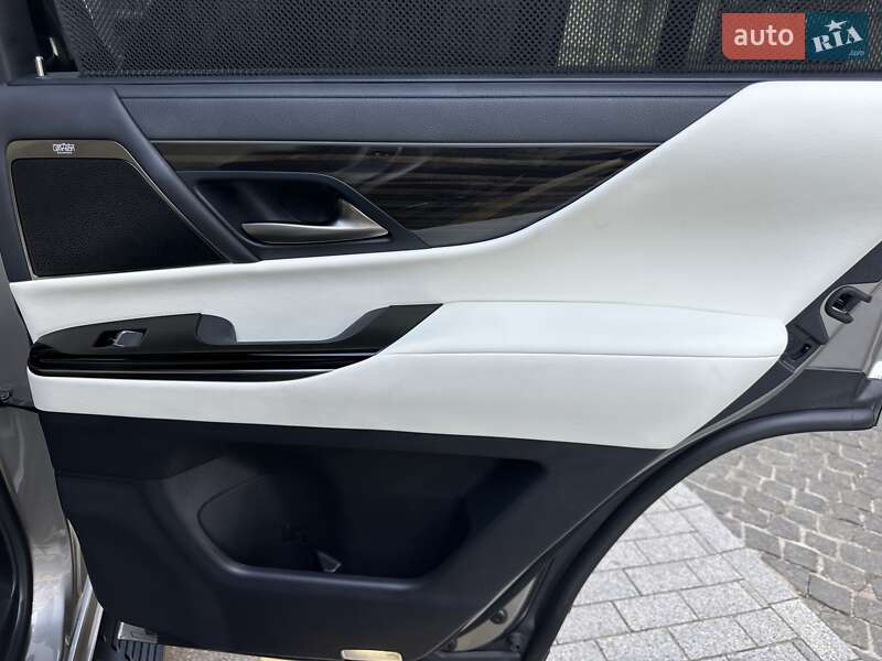 Внедорожник / Кроссовер Lexus LX 2022 в Киеве