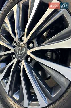 Внедорожник / Кроссовер Lexus LX 2022 в 