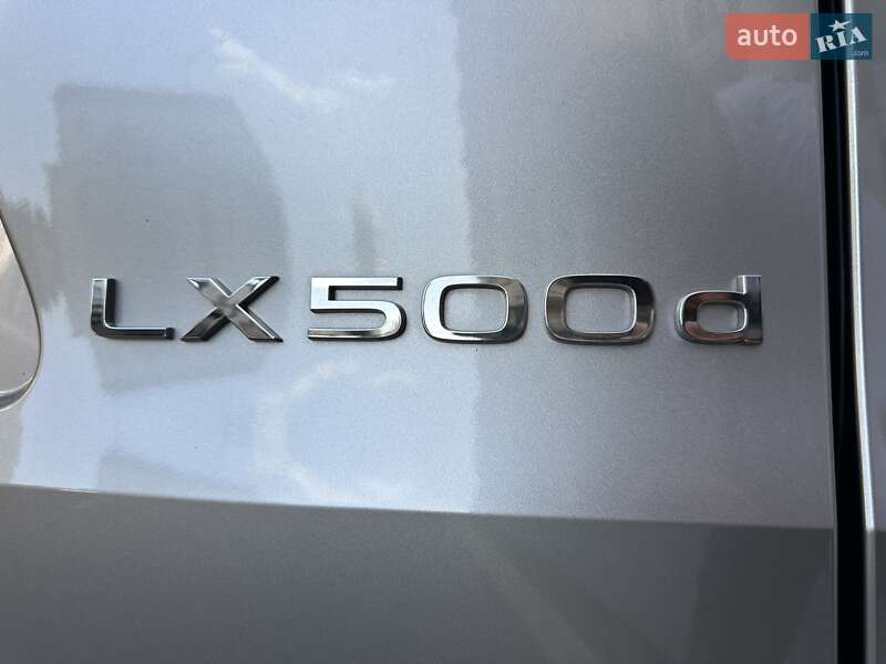 Внедорожник / Кроссовер Lexus LX 2022 в Киеве