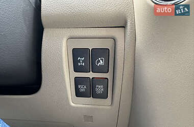 Внедорожник / Кроссовер Lexus LX 2012 в 