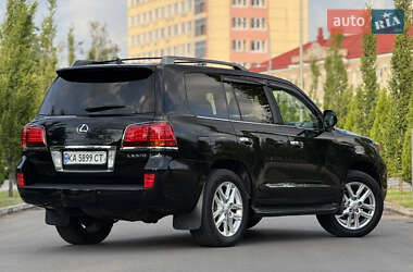 Внедорожник / Кроссовер Lexus LX 2011 в 