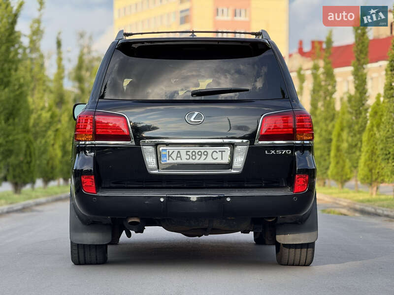 Внедорожник / Кроссовер Lexus LX 2011 в Киеве