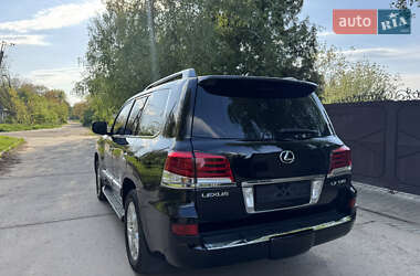 Внедорожник / Кроссовер Lexus LX 2008 в 