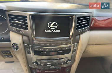 Внедорожник / Кроссовер Lexus LX 2008 в 