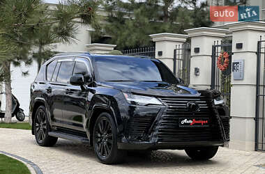 Позашляховик / Кросовер Lexus LX 2023 в 